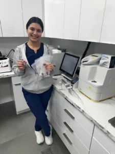 Veterinarian performing pet diagnostics in Miami, FL